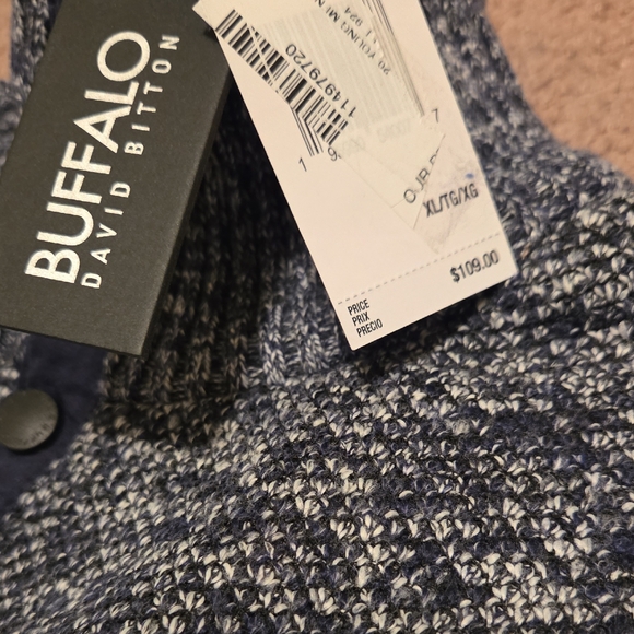 *NWT* Buffalo David Bitton Navy Sweater w/Fleece Interior - Picture 3 of 5